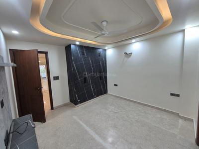 Hall Image of 2000 Sq.ft 3 BHK Builder Floor for sale in Mansarover Garden New Delhi for Rs. 32500000