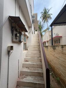Balcony Image of 1600 Sq.ft 1 BHK Independent House for rent in Doak Nagar Madurai for Rs. 20000