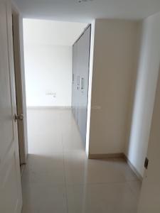 Kitchen Image of 1200 Sq.ft 3 BHK Apartment / Flat for sale in Lunkad Skylounge, Kalyani Nagar Pune for Rs. 35000000