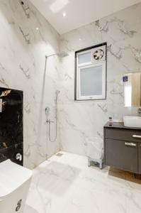 Bathroom Image of 7500 Sq.ft 6 BHK Villa for rent in The Antriksh Golf Links, Noida Extension Greater Noida for Rs. 550000