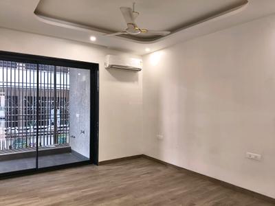 Bedroom Image of 2400 Sq.ft 4 BHK Builder Floor for sale in Paramount Luxury Floor Sushant Lok 3, Sector 57 Gurgaon for Rs. 35680000