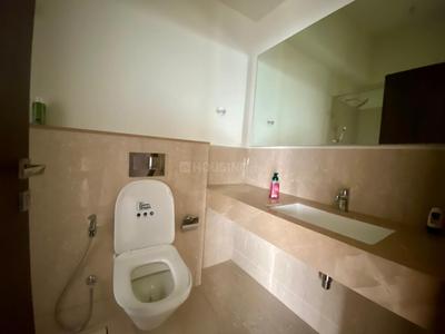 Image of 750 Sq.ft 2 BHK Apartment / Flat for sale in Piramal Aranya, Byculla, Mumbai for Rs. 35000000