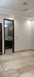 Bedroom Image of 1750 Sq.ft 3 BHK Builder Floor for sale in Surajmal Vihar New Delhi for Rs. 31000000