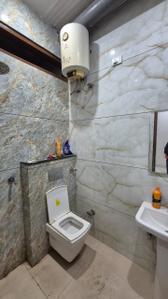 Bathroom Image of 1050 Sq.ft 2 BHK Builder Floor for rent in K And N Group Dream Homes Mohali, Sector 117 Mohali for Rs. 30000