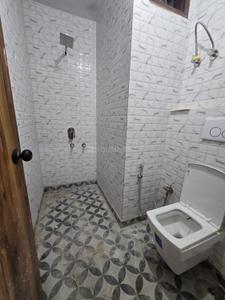 Image of 1330 Sq.ft 3 BHK Builder Floor for sale in Laxmi Nagar, New Delhi for Rs. 10000000