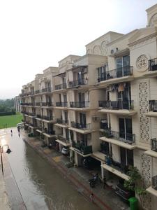 Building Image of 1120 Sq.ft 3 BHK Builder Floor for sale in Signature Global Park 4 And 5 by Signature Global, Sector 36 Sohna for Rs. 10500000