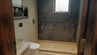 Image of 2000 Sq.ft 3 BHK Builder Floor for sale in Safdarjung Enclave, New Delhi for Rs. 65000000