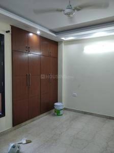 Bedroom Image of 1620 Sq.ft 3 BHK Builder Floor for rent in Surya Niketan New Delhi for Rs. 50000