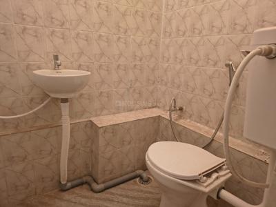 Bathroom Image of 1400 Sq.ft 2.5 BHK Builder Floor for rent in JP Nagar Bengaluru for Rs. 32000