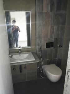 Bathroom Image of 1200 Sq.ft 3 BHK Apartment / Flat for sale in Marigold Complex, Kalyani Nagar Pune for Rs. 34000000