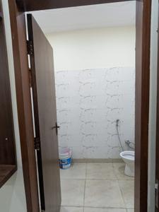 Bathroom Image of 500 Sq.ft 2 BHK Duplex for rent in Vishwakarmapuram Colony Agra for Rs. 15000