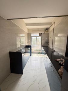 Kitchen Image of 680 Sq.ft 2 BHK Apartment / Flat for rent in Borivali West Mumbai for Rs. 50000