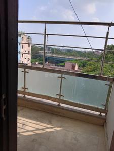 Balcony Image of 1350 Sq.ft 3 BHK Apartment / Flat for sale in Mahavir Enclave New Delhi for Rs. 10000000