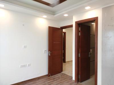 Bedroom Image of 1305 Sq.ft 3 BHK Builder Floor for sale in BPTP District 5 by BPTP Limited, Sector 84 Faridabad for Rs. 14000000