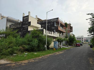 Image of 200 Sq.ft Residential Plot / Land for sale in Phi III, Greater Noida for Rs. 33000000