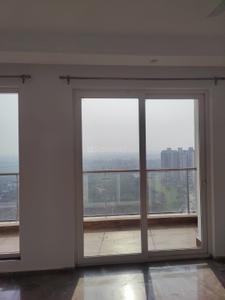 Bedroom Image of 1000 Sq.ft 2 BHK Apartment / Flat for rent in Supertech Ecociti, Sector 137 Noida for Rs. 25000