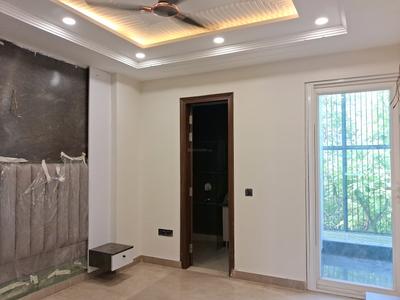 Bedroom Image of 1800 Sq.ft 3 BHK Builder Floor for sale in Paschim Vihar New Delhi for Rs. 40000000