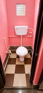 Bathroom Image of 900 Sq.ft 3 BHK Independent House for rent in Bhawanipur Kharagpur for Rs. 10000