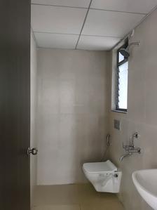 Common Bathroom Image of 1290 Sq.ft 3 BHK Apartment / Flat for sale in Runwal Gardens, Usarghar Thane for Rs. 9200000