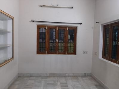 Balcony Image of 1200 Sq.ft 3 BHK Independent House for rent in Chitaipur Varanasi for Rs. 12500