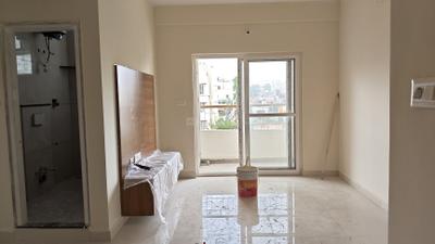 Living Room Image of 680 Sq.ft 1 BHK Apartment / Flat for rent in Kaggadasapura Bengaluru for Rs. 30000