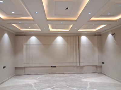 Living Room Image of 1980 Sq.ft 3 BHK Builder Floor for sale in Mansarover Garden New Delhi for Rs. 38000000