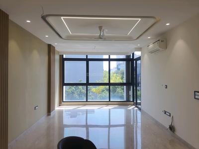 Living Room Image of 2700 Sq.ft 4 BHK Builder Floor for sale in DLF Phase 2, Shahpur Gurgaon for Rs. 54000000