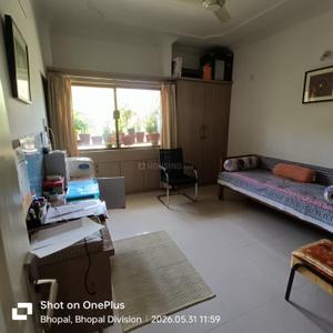 Hall Image of 1200 Sq.ft 3 BHK Apartment / Flat for sale in Priyadarshini Adhishthan Apartment, Pallavi Nagar Bhopal for Rs. 9500000