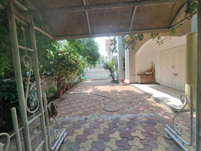 Image of 2970 Sq.ft 5 BHK Villa for sale in Ramdev Nagar, Ahmedabad for Rs. 55000000