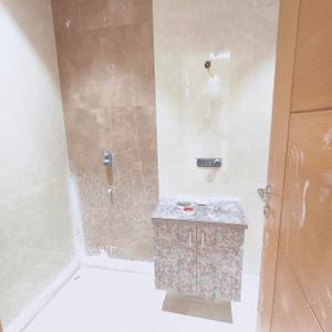 Image of 1000 Sq.ft 2 BHK Builder Floor for sale in Lajpat Nagar, New Delhi for Rs. 25555555