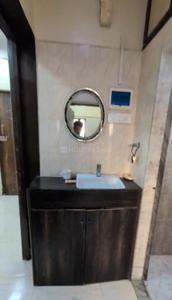 Bathroom Image of 550 Sq.ft 1 BHK Apartment / Flat for rent in Andheri West Mumbai for Rs. 45400