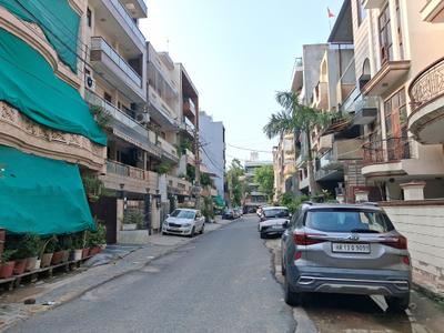 Image of 2250 Sq.ft Residential Plot / Land for sale in Paschim Vihar, New Delhi for Rs. 135000000
