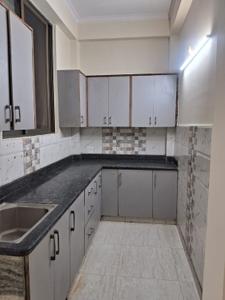 Kitchen Image of 3200 Sq.ft 3 BHK Builder Floor for rent in Sector 122 Noida for Rs. 32000