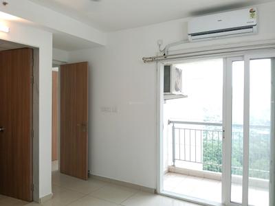 Bedroom Image of 1200 Sq.ft 3 BHK Apartment / Flat for rent in Godrej Emerald, Kasarvadavali Thane for Rs. 44999
