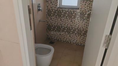 Bathroom Image of 680 Sq.ft 1 BHK Apartment / Flat for sale in Godrej Hill Retreat, Mahalunge Pune for Rs. 7300000