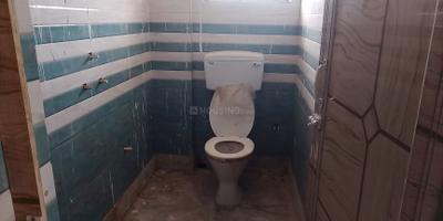 Bathroom Image of 860 Sq.ft 2 BHK Apartment / Flat for sale in Santoshpur Kolkata for Rs. 4730000