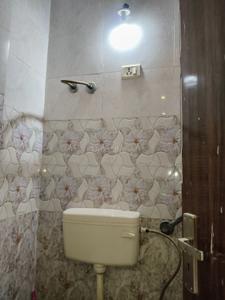 Image of 680 Sq.ft 2 BHK Builder Floor for rent in Matiala, New Delhi for Rs. 13000