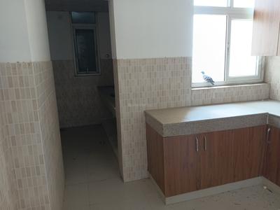 Kitchen Image of 4884 Sq.ft 5 BHK Apartment / Flat for sale in Indiabulls Centrum Park, Sector 103 Gurgaon for Rs. 47000000