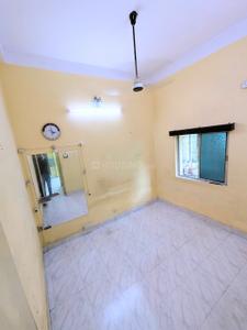 Hall Image of 510 Sq.ft 2 BHK Apartment / Flat for sale in Naktala Kolkata for Rs. 2000000