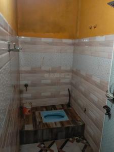 Bathroom Image of 1200 Sq.ft 2 BHK Apartment / Flat for rent in New Colony Jorhat for Rs. 10000