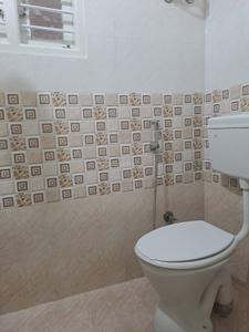 Bathroom Image of 550 Sq.ft 1 BHK Builder Floor for rent in C V Raman Nagar Bengaluru for Rs. 17000