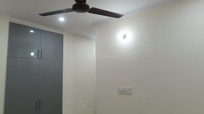 Bedroom Image of 390 Sq.ft 1 BHK Builder Floor for sale in Dwarka Mor New Delhi for Rs. 1600000