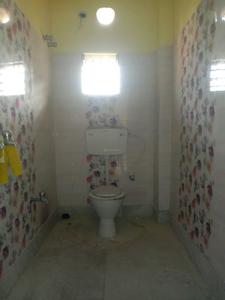 Common Bathroom Image of 956 Sq.ft 2 BHK Apartment / Flat for sale in Rajarhat Kolkata for Rs. 3600000