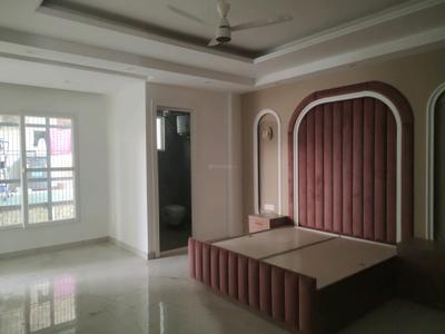 Bedroom Image of 2250 Sq.ft 4 BHK Builder Floor for sale in Creative Estate Floors, Sector 49 Faridabad for Rs. 26000000