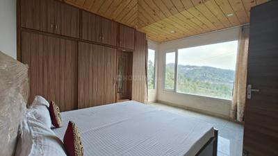 Bedroom Image of 1650 Sq.ft 2 BHK Apartment / Flat for rent in Kumarhatti Solan for Rs. 35000