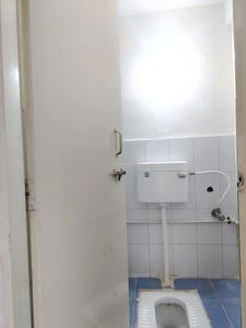 Common Bathroom Two Image of 1830 Sq.ft 3 BHK Apartment / Flat for sale in Amit Montecito Phase II E Building, Parvati Darshan Pune for Rs. 37500000