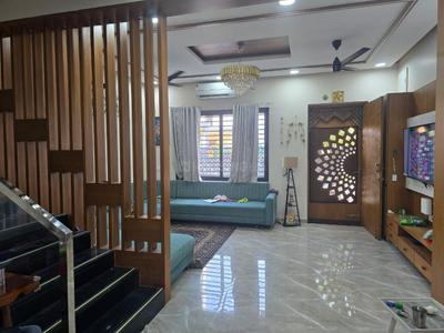 Hall Image of 4500 Sq.ft 4 BHK Villa for rent in Ganesh Exotica Bungalows, Vaishno Devi Circle Ahmedabad for Rs. 140000