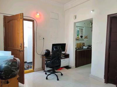 Living Room Image of 650 Sq.ft 1 BHK Apartment / Flat for rent in Kondapur Hyderabad for Rs. 17000