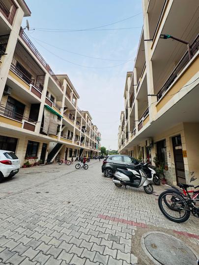 URBAN HOMZ2 KHARAR Property Details Video 1