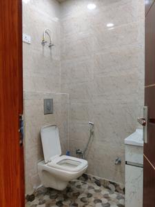 Bedroom One Image of 1350 Sq.ft 3 BHK Builder Floor for sale in Indirapuram Ghaziabad for Rs. 13500000